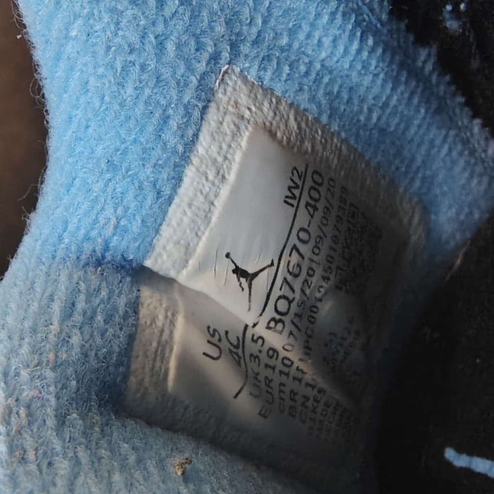 Air Jordan 4 Retro "University Blue" Toddler shoes size 4 - Picture 7 of 7